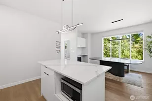 7511 Dumar Way SW, Seattle, WA 98106 - Photo 20