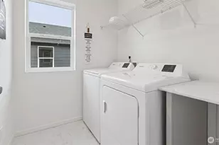 13739 14th Ave Ct E, Tacoma, WA 98445 - Photo 8