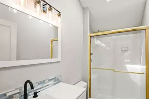 12721 27th Ave NE, Seattle, WA 98125 - Photo 12