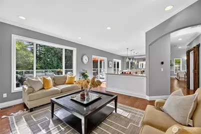 21939 NE 11th Street, Sammamish, WA 98074 - Photo 18