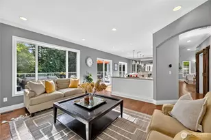 21939 NE 11th St, Sammamish, WA 98074 - Photo 18