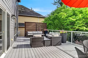 21939 NE 11th St, Sammamish, WA 98074 - Photo 34