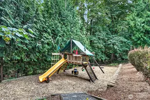 21939 NE 11th St, Sammamish, WA 98074 - Photo 38