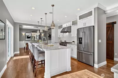 21939 NE 11th Street, Sammamish, WA 98074 - Photo 14