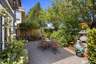 421 2nd St W, Kirkland, WA 98033 - Photo 36