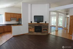 259 Finn Hill Rd, Winlock, WA 98596 - Photo 4