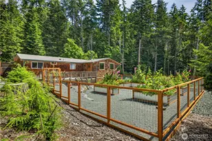 7489 Woody Ln, Anacortes, WA 98221 - Photo 2