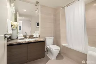 583 Battery St, Seattle, WA 98121 - Photo 12