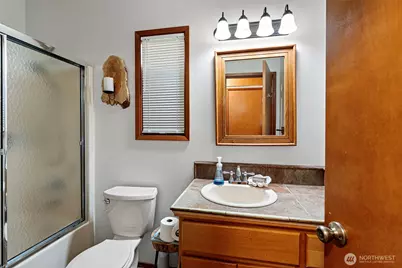 9020 69th Avenue NW, Gig Harbor, WA 98332 - Photo 16