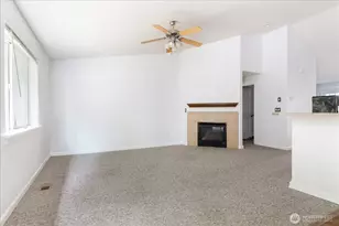 195 NW 12th Ct, Oak Harbor, WA 98277 - Photo 12