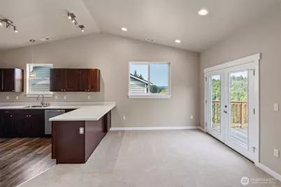 7634 E Montana Street, Port Orchard, WA 98366 - Photo 8