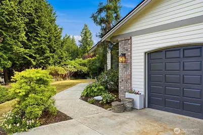 4006 Moody Place, Mount Vernon, WA 98274 - Photo 2