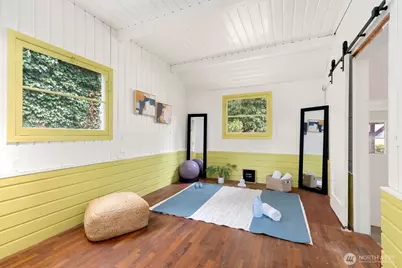 13026 6th Avenue NW, Seattle, WA 98177 - Photo 22