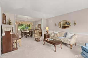17906 Larch Way, Lynnwood, WA 98037 - Photo 6
