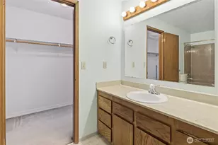 4415 145th Ave NE, Bellevue, WA 98007 - Photo 32