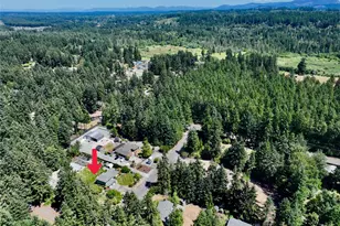 6819 E 254th St, Graham, WA 98338 - Photo 8