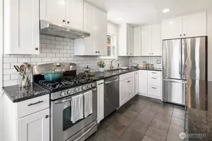 10317 11th Ave NW, Seattle, WA 98177 - Photo 12