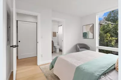 3110 Queen Anne Avenue N, Seattle, WA 98109 - Photo 16