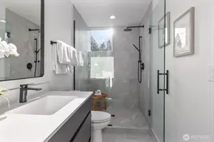 3110 Queen Anne Ave N, Seattle, WA 98109 - Photo 6