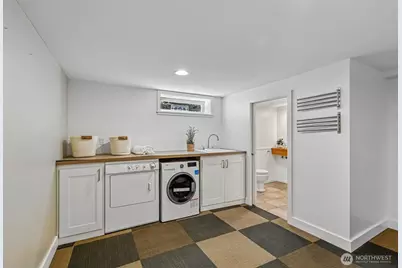 239 NW 48th Street, Seattle, WA 98107 - Photo 26