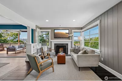 239 NW 48th Street, Seattle, WA 98107 - Photo 4