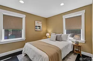 239 NW 48th St, Seattle, WA 98107 - Photo 20