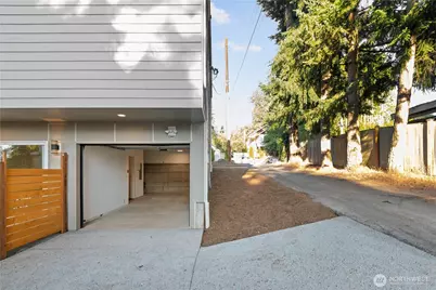 12749 37th Avenue NE, Seattle, WA 98125 - Photo 36