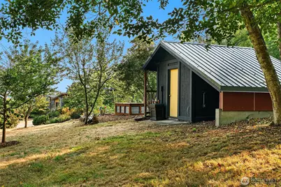 4409 SW Point Robinson Road, Vashon, WA 98070 - Photo 28