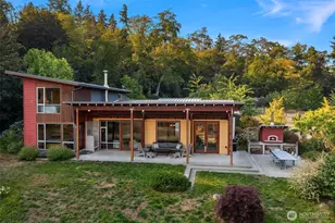 4409 SW Point Robinson Rd, Vashon, WA 98070 - Photo 26