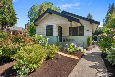 2916 Walnut Avenue SW, Seattle, WA 98116 - Photo 1