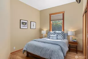14677 Sivertson Rd NE, Bainbridge Island, WA 98110 - Photo 24