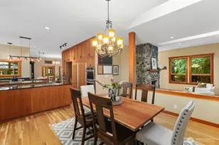 14677 Sivertson Rd NE, Bainbridge Island, WA 98110 - Photo 10