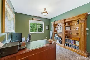 2419 NE 14th St, Renton, WA 98056 - Photo 10
