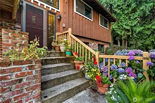 1006 Sandy Bend Rd, Castle Rock, WA 98611 - Photo 2
