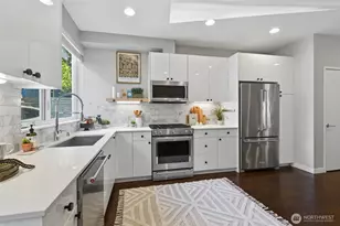 1530 13th Ave S, Seattle, WA 98144 - Photo 4