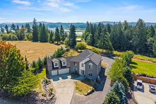 106 Silver Shores Dr, SilverLake, WA 98645 - Photo 2
