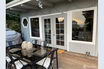 1363 Scholl Lane, Freeland, WA 98249 - Photo 10