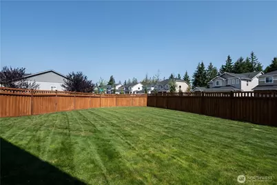 19538 136th Street E, Bonney Lake, WA 98391 - Photo 36