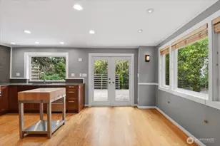 3720 SW 100th St, Seattle, WA 98146 - Photo 6