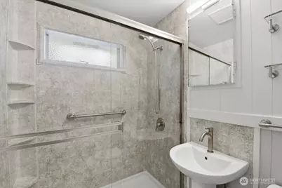 3720 SW 100th Street, Seattle, WA 98146 - Photo 18