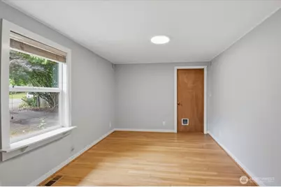 3720 SW 100th Street, Seattle, WA 98146 - Photo 12