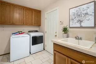 24520 NE 11th Pl, Sammamish, WA 98074 - Photo 22