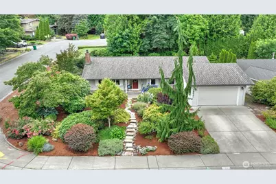 15041 SE Fairwood Boulevard, Renton, WA 98058 - Photo 2