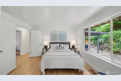15041 SE Fairwood Boulevard, Renton, WA 98058 - Photo 18