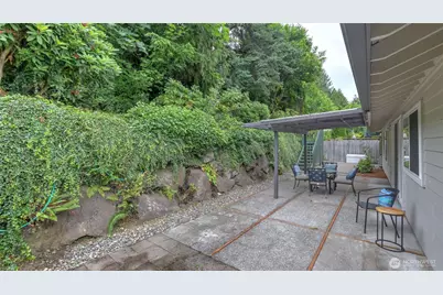 15041 SE Fairwood Boulevard, Renton, WA 98058 - Photo 30