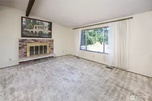8926 Emerson Pl, Everett, WA 98208 - Photo 4