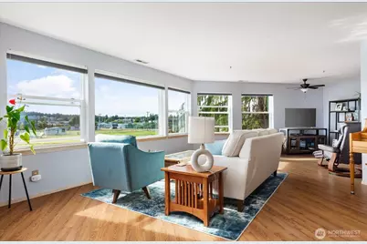 651 SE Bayshore Drive #C102, Oak Harbor, WA 98277 - Photo 4