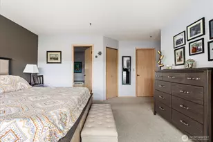 651 SE Bayshore Dr, Oak Harbor, WA 98277 - Photo 24