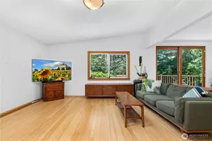 14325 E Lake Goodwin Rd, Stanwood, WA 98292 - Photo 8