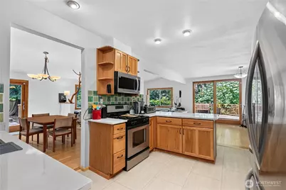 14325 E Lake Goodwin Road, Stanwood, WA 98292 - Photo 4